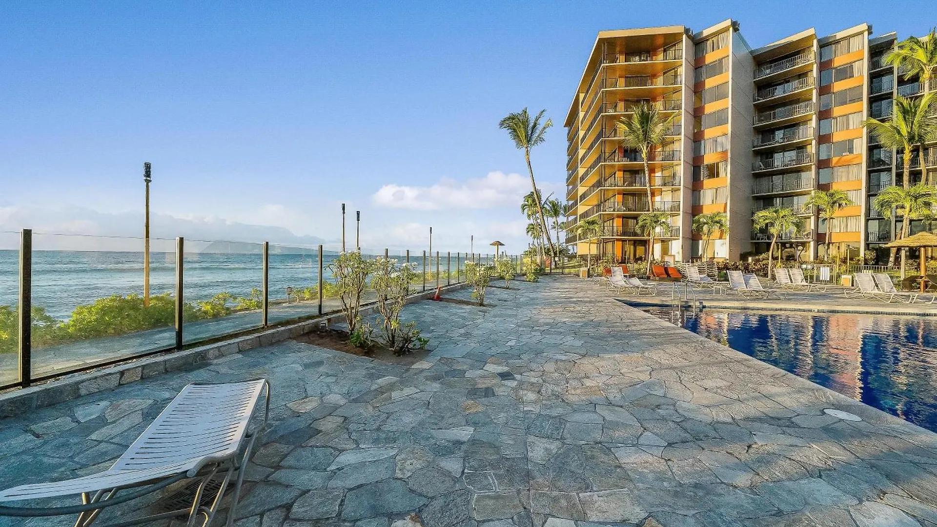 Дом отдыха Kaanapali Shores 529 Кахана